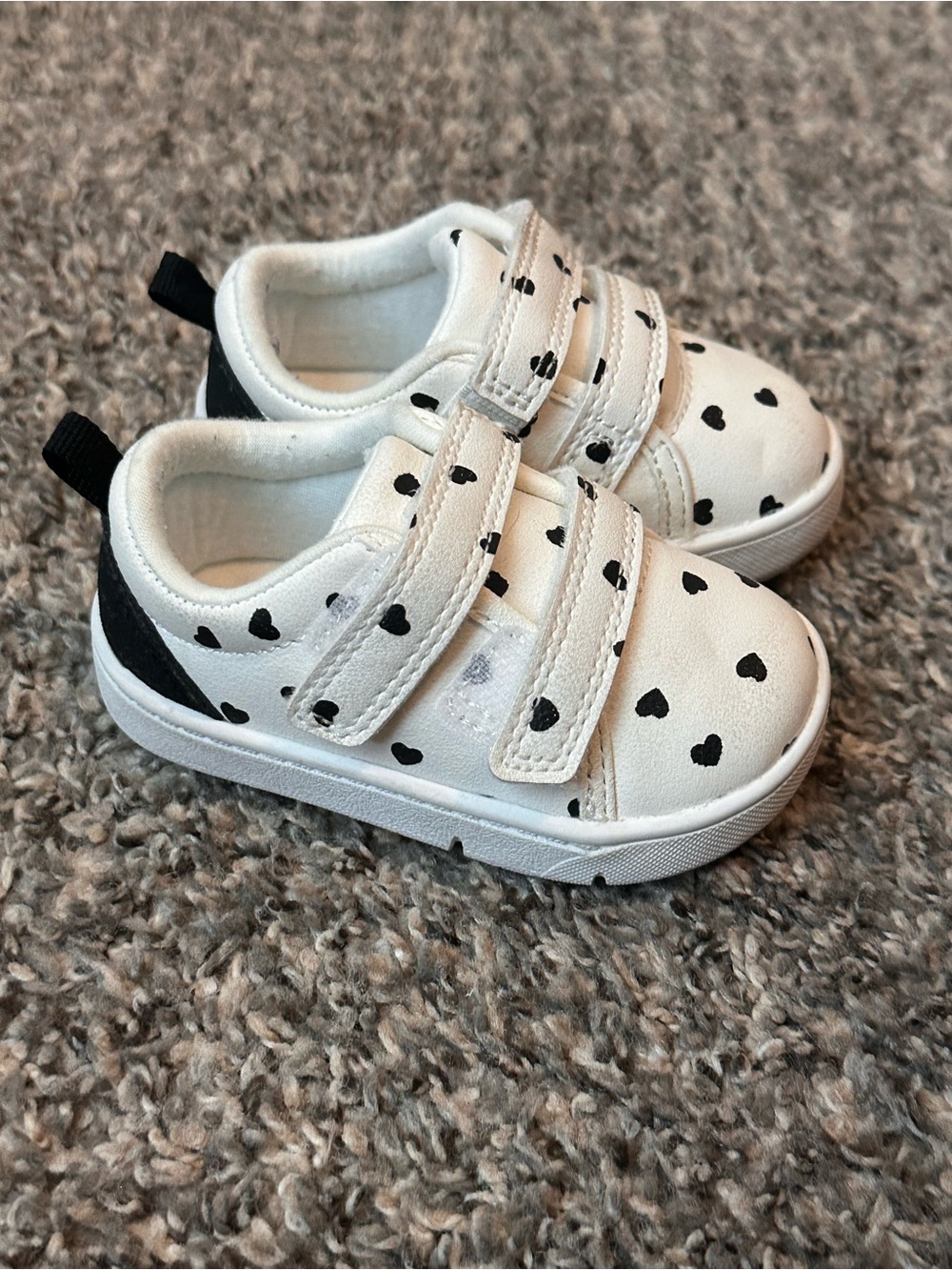 Carter's White Sneakers with Black Heart Print and Velcro - Picture 2 of 5